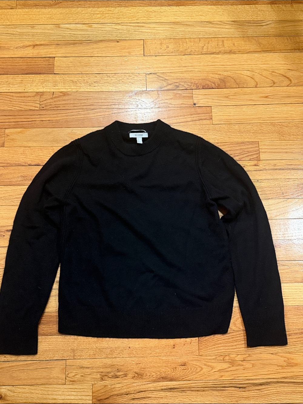 COS Black Crewneck Cashmere Sweater